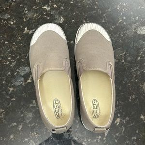Keen slip on shoes